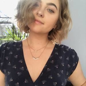 Meet your Posher, Liz